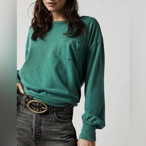 Free People Green Crewneck Tee Long Sleeve T-Shirt Oversized Medium Mermaid Fade